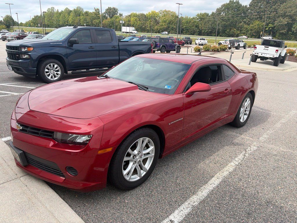 Used 2014 Chevrolet Camaro LS RWD image 3