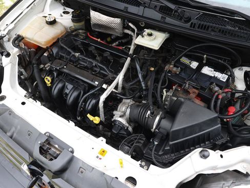Used 2011 Ford Transit Connect XL FWD image 38