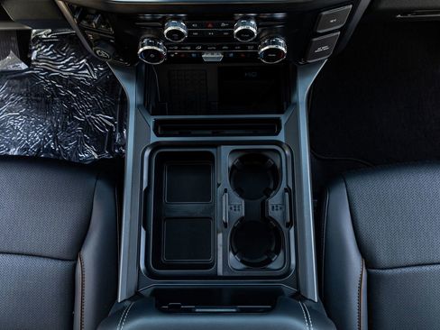 Used 2026 Ford F250 Lariat w/ Tremor Off-Road Package image 29