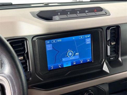 Used 2022 Ford Bronco Big Bend w/ Sasquatch Package image 14