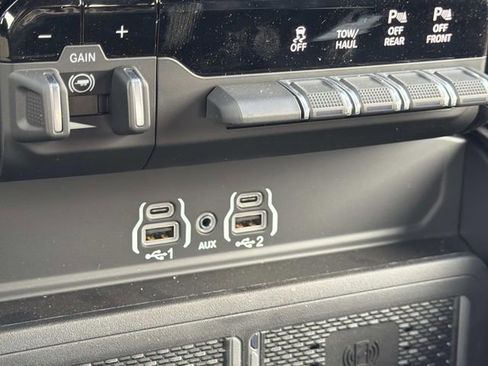 New 2026 RAM 3500 Laramie image 29