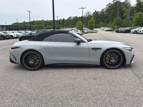 Certified 2022 Mercedes-Benz SL 63 AMG 4MATIC image 38