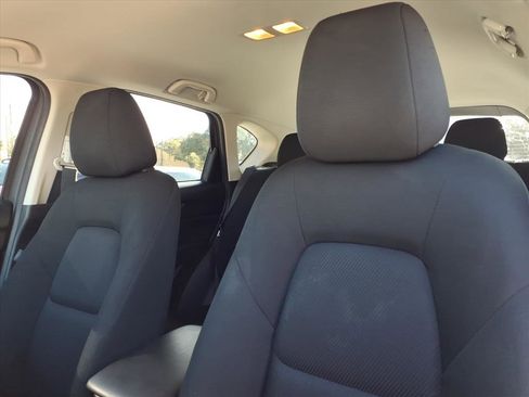 Used 2019 MAZDA CX-5 Sport image 14