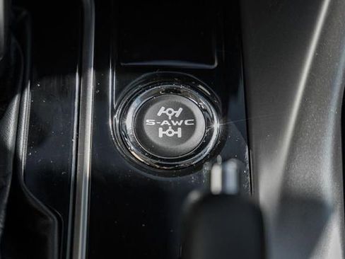 New 2025 Mitsubishi Eclipse Cross ES image 22