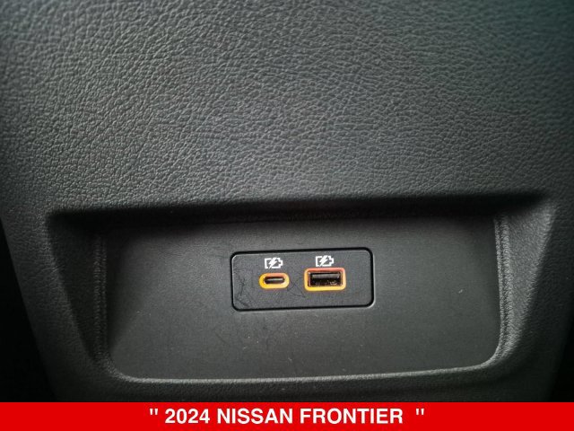 Certified 2024 Nissan Frontier SV AWD/4WD image 28