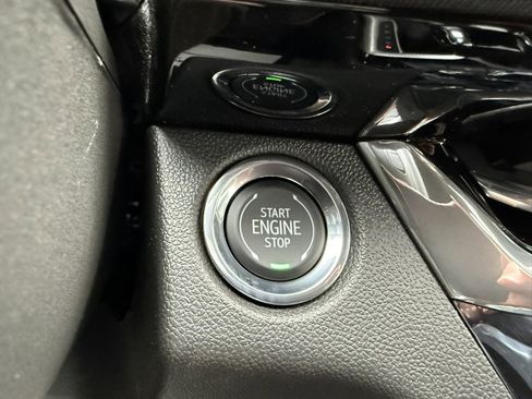 New 2026 Buick Envista Avenir FWD image 18