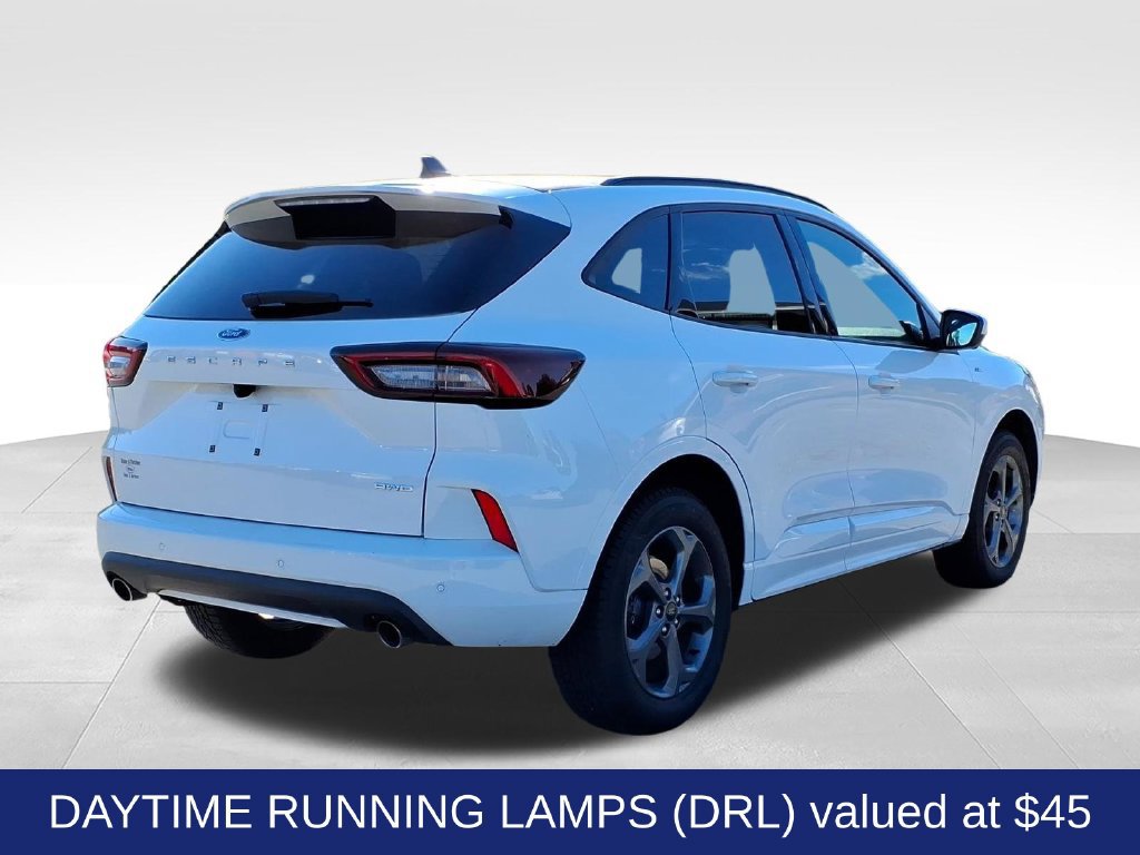 Used 2023 Ford Escape ST-Line Select w/ Tech Pack #2 AWD/4WD image 6
