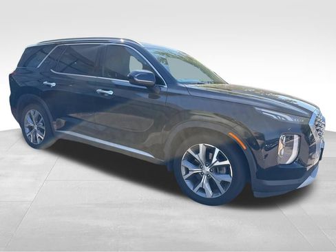 Used 2020 Hyundai Palisade SEL FWD image 2