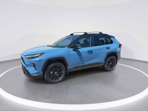 Certified 2023 Toyota RAV4 XSE AWD/4WD image 4