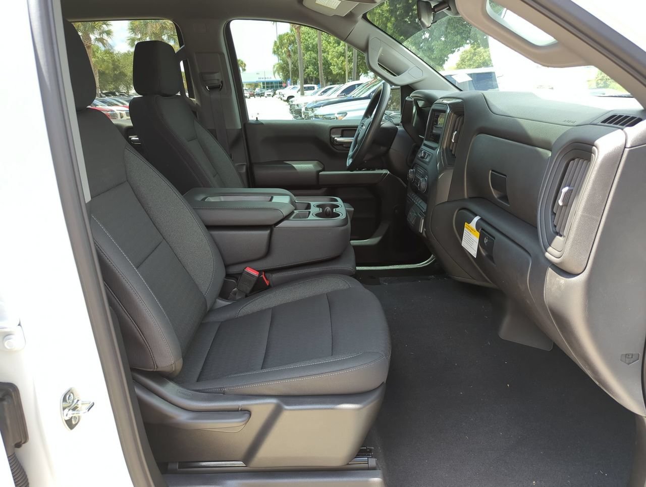 Used 2026 Chevrolet Silverado 1500 Custom AWD/4WD image 24