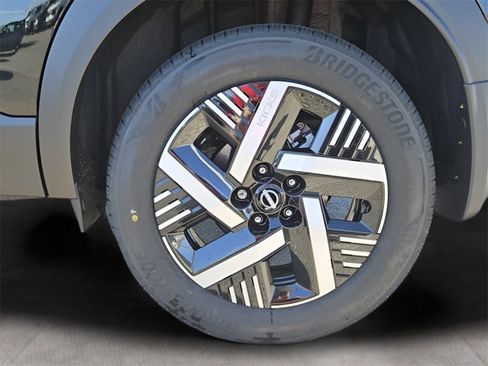 New 2026 Nissan Kicks SV image 19