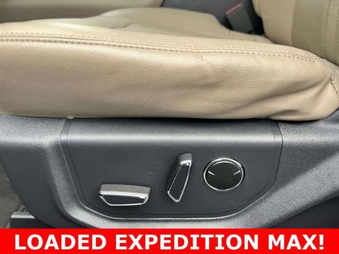 Used 2022 Ford Expedition Max Limited image 20