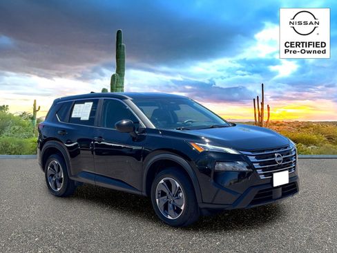 Certified 2025 Nissan Rogue SV FWD image 7
