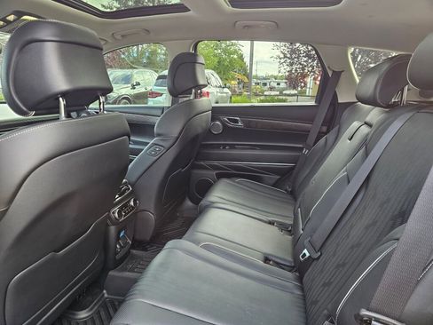 Used 2021 Genesis GV80 2.5T w/ Prestige Package 04 AWD/4WD image 19