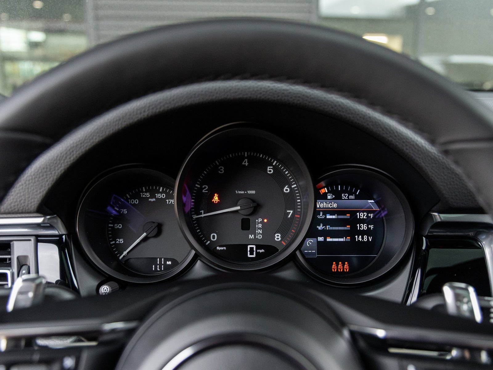 Certified 2026 Porsche Macan AWD/4WD image 24
