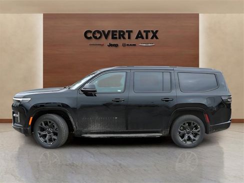 New 2026 Jeep Grand Wagoneer Limited image 2