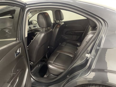 Used 2020 Chevrolet Sonic Premier image 13