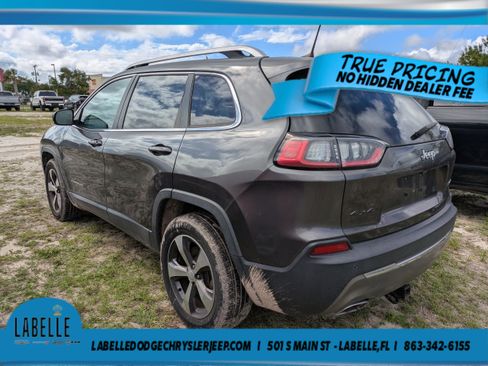 Used 2019 Jeep Cherokee Limited AWD/4WD image 5