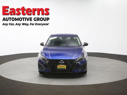 Used 2023 Nissan Altima 2.5 SR FWD image 51