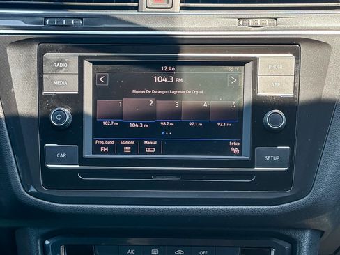 Used 2018 Volkswagen Tiguan S FWD image 13