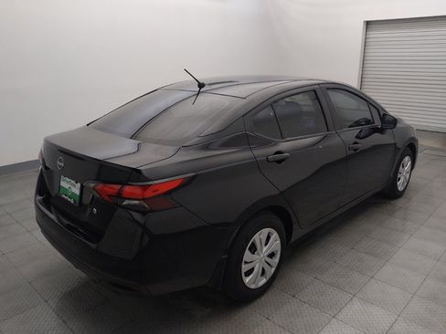 Used 2025 Nissan Versa S w/ Trunk Package image 9