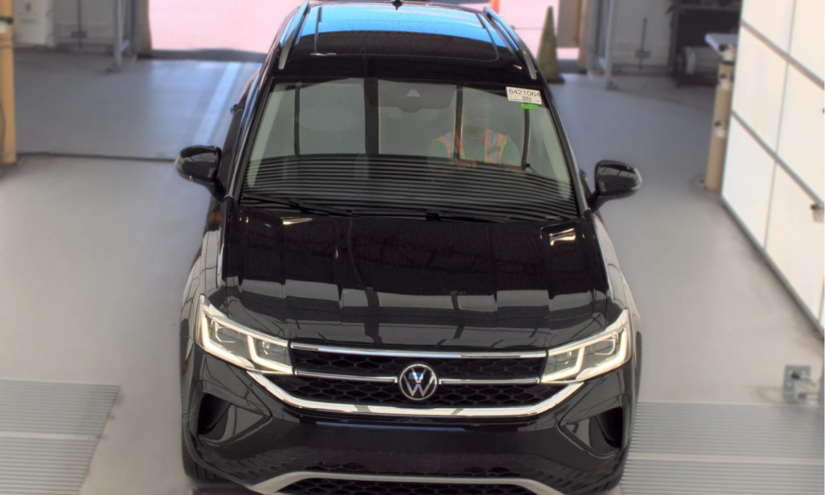 Used 2023 Volkswagen Taos SEL AWD/4WD image 8