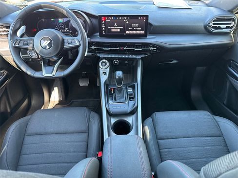 Certified 2024 Dodge Hornet R/T image 18