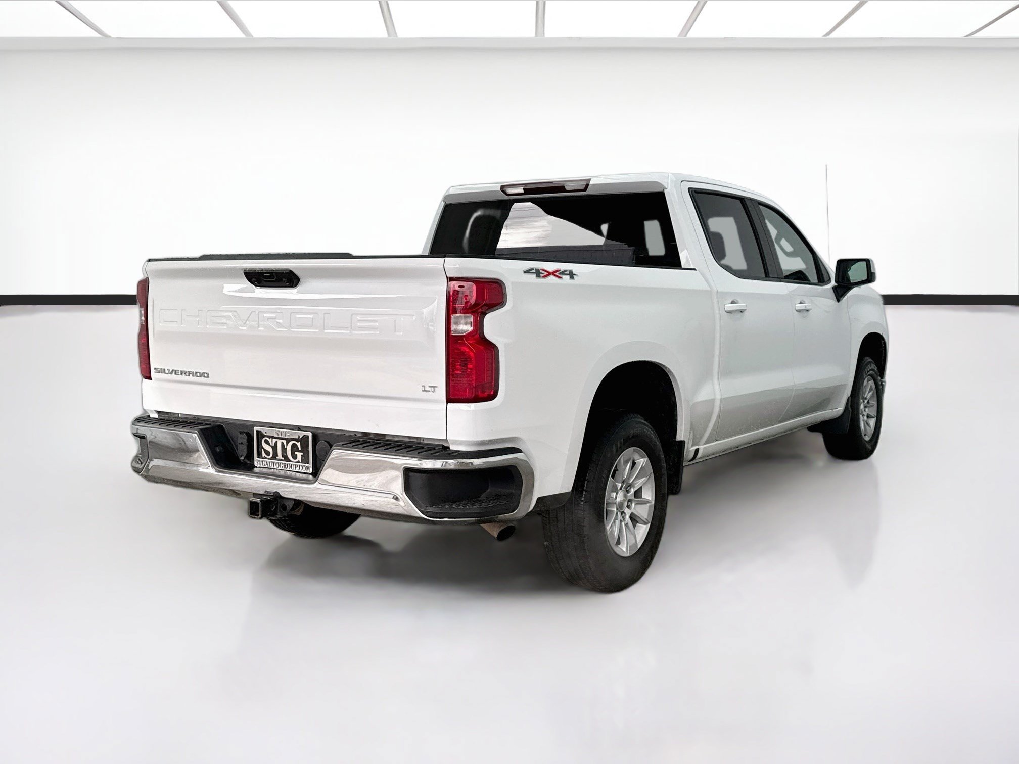 Used 2023 Chevrolet Silverado 1500 LT w/ Protection Package AWD/4WD image 4