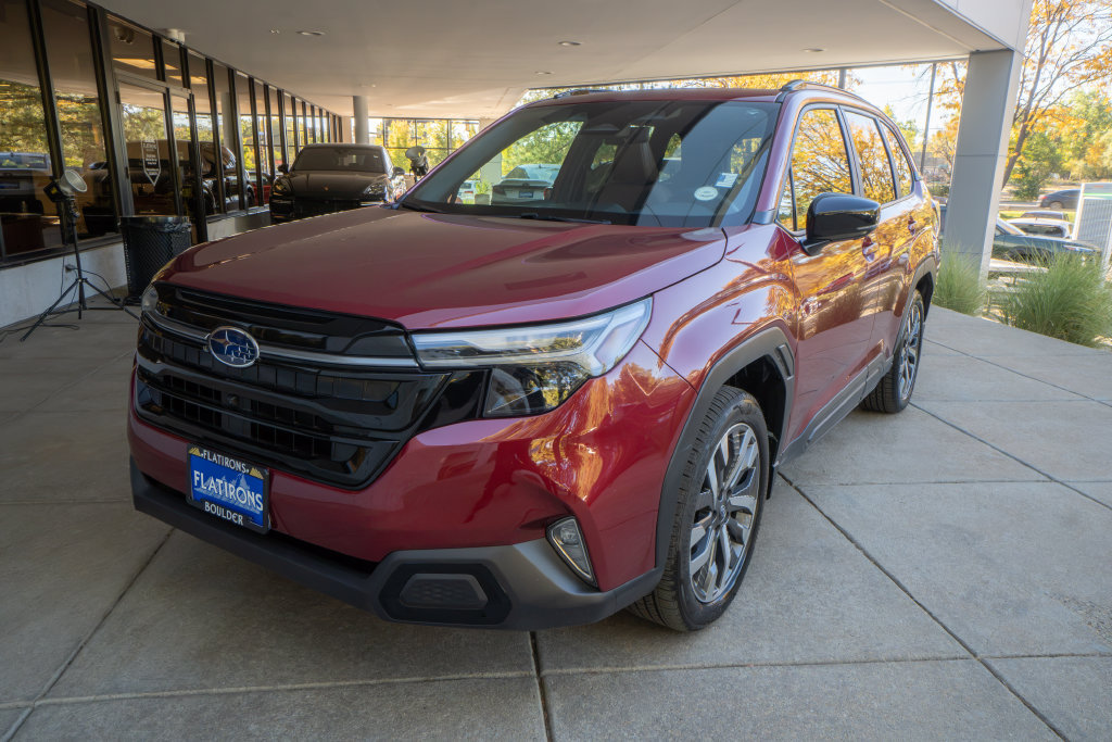 Used 2026 Subaru Forester Touring AWD/4WD image 3