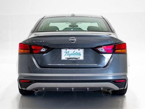 Used 2024 Nissan Altima 2.5 SV FWD image 29