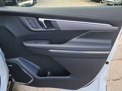 New 2026 Buick Enclave Sport Touring w/ Power Package image 39