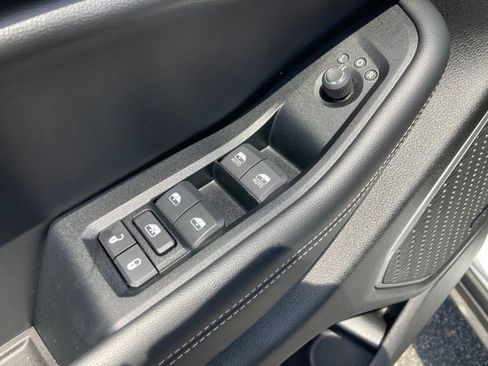 New 2024 Jeep Grand Cherokee Limited 4xe w/ Luxury Tech Group II image 12