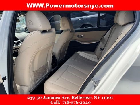 Used 2019 BMW 330i xDrive Sedan w/ Driving Assistance Package AWD/4WD image 22