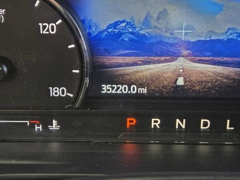 Used 2021 Ford Escape SE AWD/4WD image 11