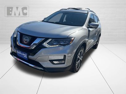 Used 2017 Nissan Rogue SL w/ SL Premium Package