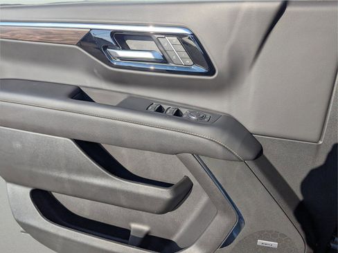 New 2026 Chevrolet Tahoe Premier RWD image 17