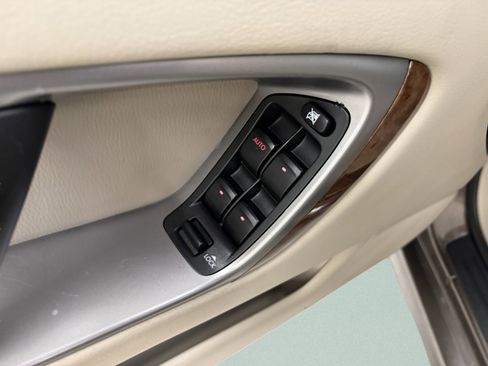 Used 2008 Subaru Legacy 2.5i Limited image 25