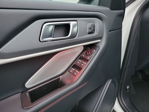 New 2026 Ford Explorer ST w/ Sun And Sound Package image 19