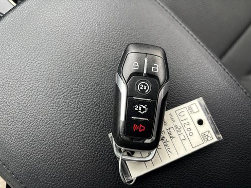 Used 2017 Ford Explorer XLT w/ Equipment Group 201A image 24