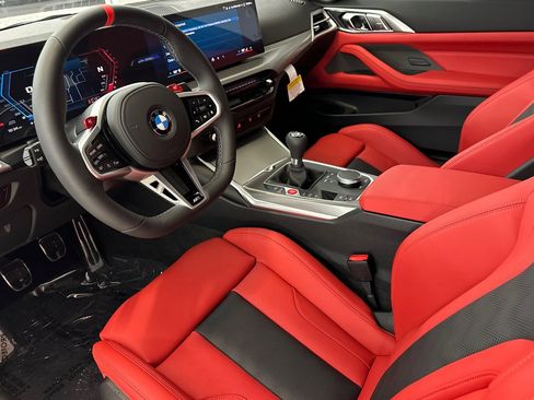 New 2026 BMW M4 Coupe image 4