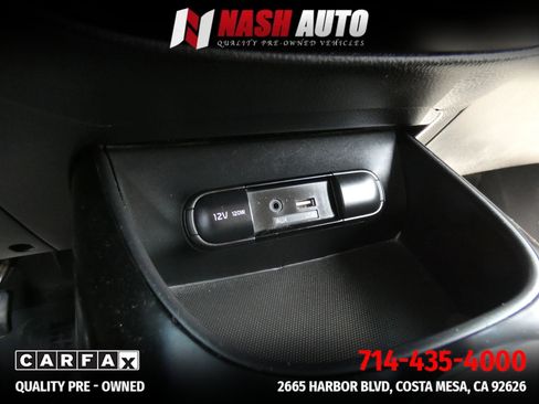 Used 2018 Kia Soul FWD image 38