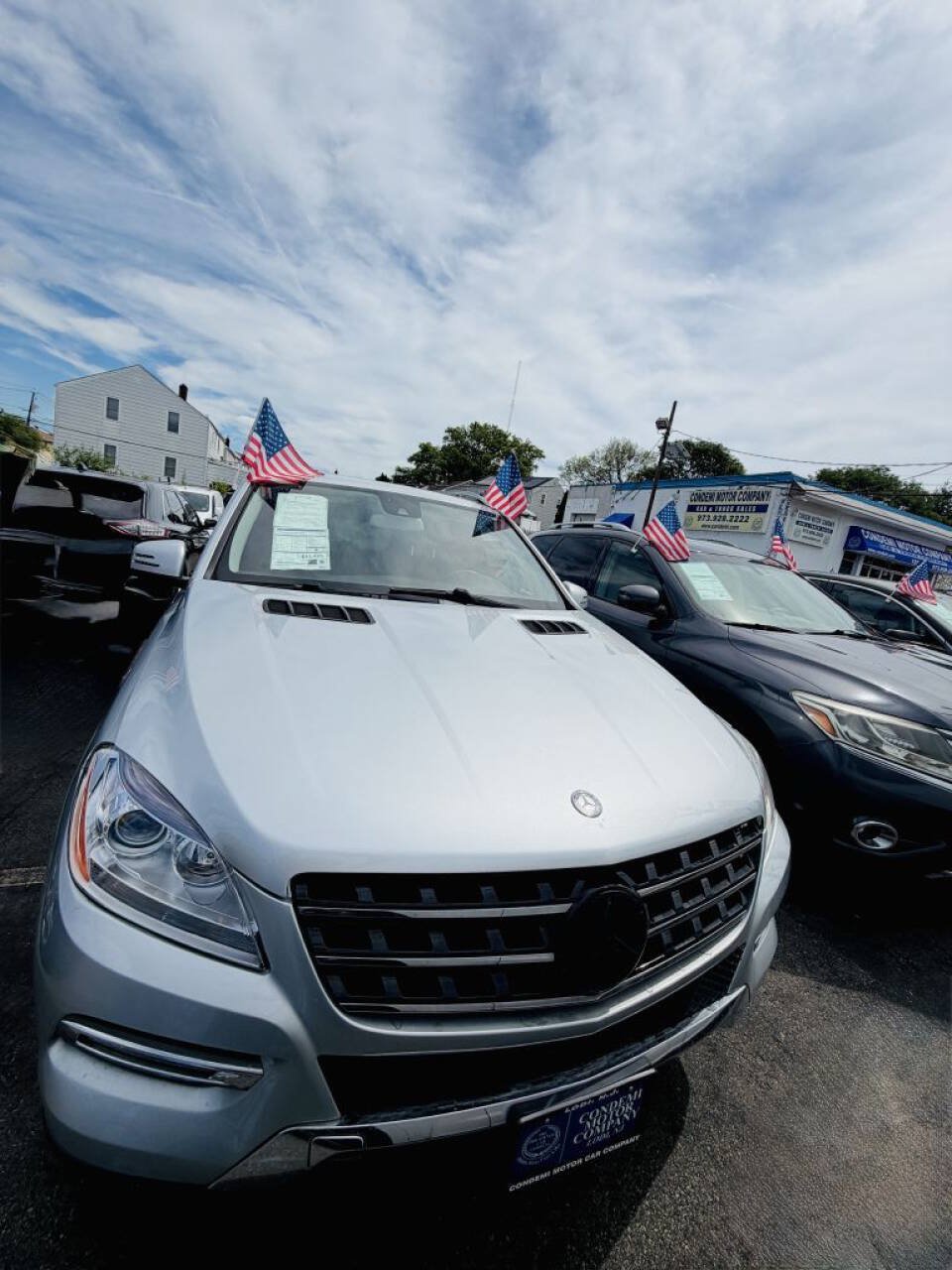 Used 2015 Mercedes-Benz ML 350 4MATIC w/ Premium 1 Package image 3