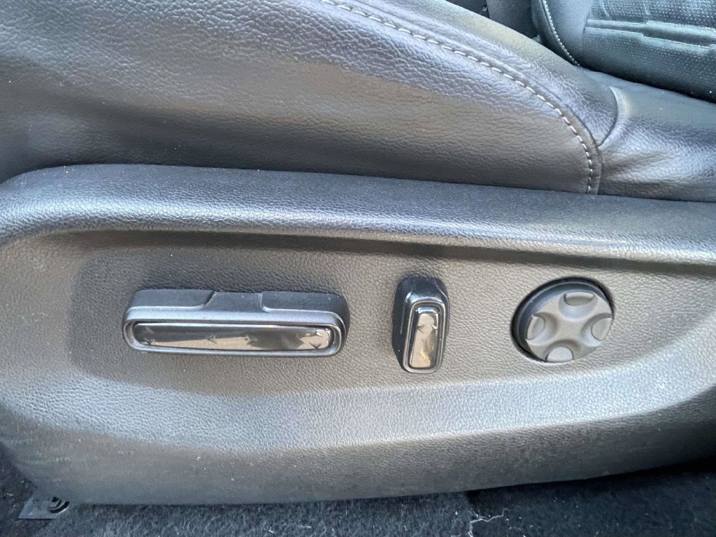 Used 2020 Honda CR-V EX-L image 19