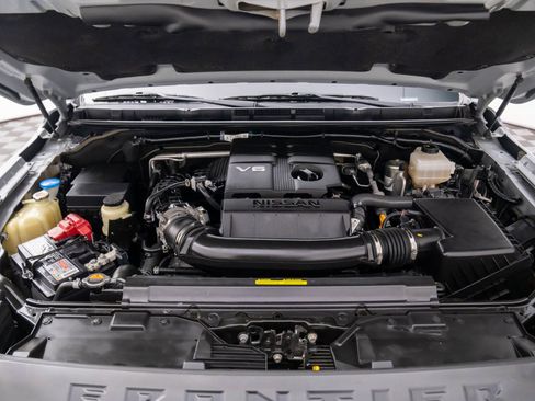 Used 2022 Nissan Frontier PRO-4X w/ Pro-4X Premium Package image 30