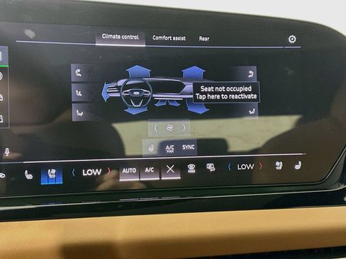 Used 2025 Audi A5 2.0T Premium Plus w/ Premium Plus AWD/4WD image 26