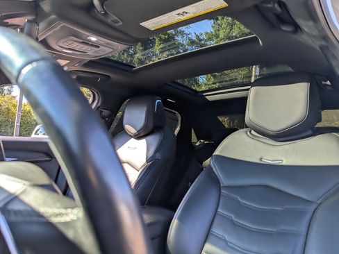 Used 2019 Cadillac CT6 V w/ Driver Assist Package image 26