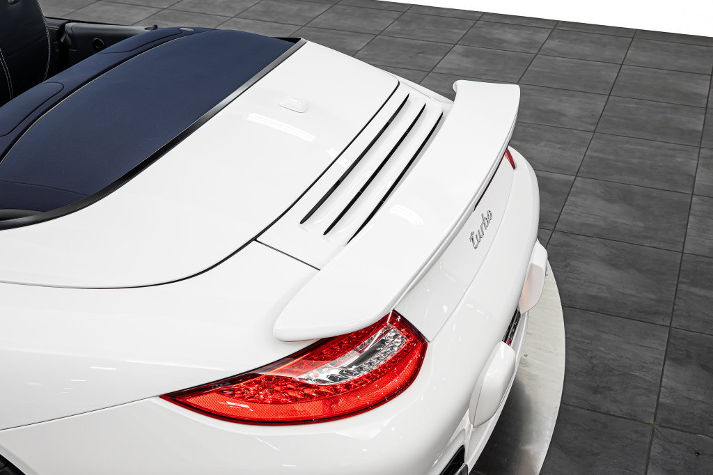 Used 2010 Porsche 911 Turbo AWD/4WD image 20