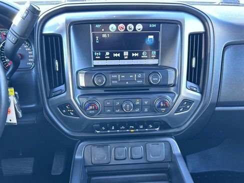 Used 2019 Chevrolet Silverado 2500 LTZ w/ Midnight Edition image 12