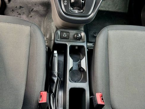 Used 2022 Ford Transit Connect XL FWD image 21