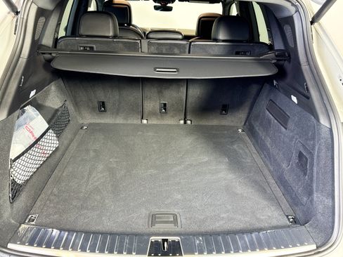 Certified 2025 Porsche Cayenne image 22